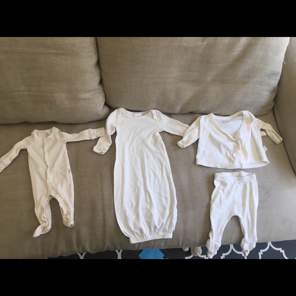 Newborn/Infant Layette Set